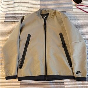 Nike Men's Beige Bomber Jacket with Black Accents